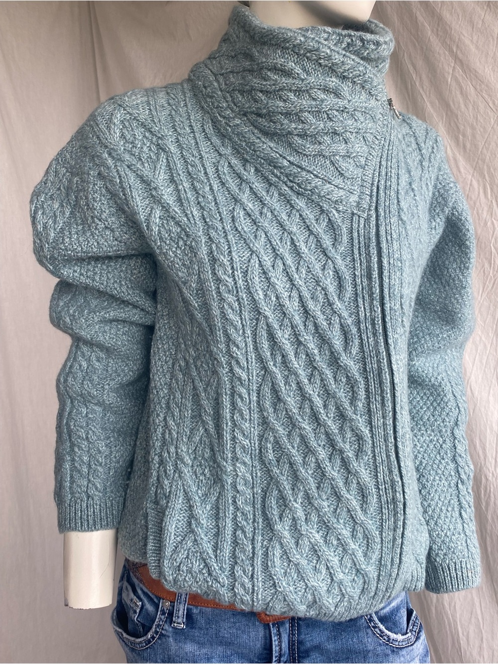 Original Aran Co Merino Wool Cable Knit Irish Sweater Claddagh Zip